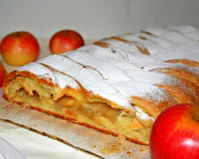 Рецепт: Творожный яблочный пирог
