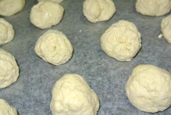 Булочки из творожного теста - шаг 4 - выпекаем булочки в духовке