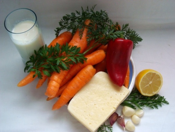 Ингредиенты для салата из моркови и болгарского перца