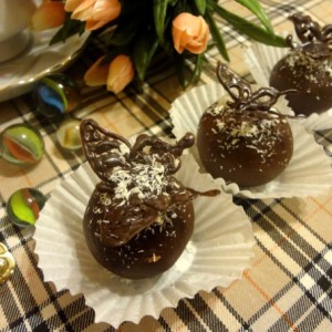 Печенье в виде шоколадных шариков