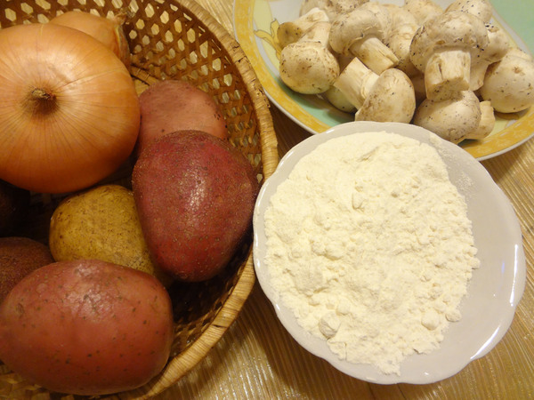 Ингредиенты для картофельных зраз