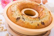 Ring-shaped cake.
