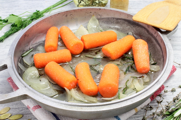Суп-пюре из тыквы и моркови - шаг 3