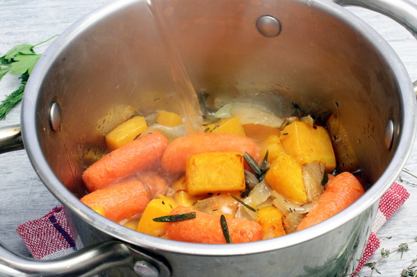 Суп-пюре из тыквы и моркови - шаг 5