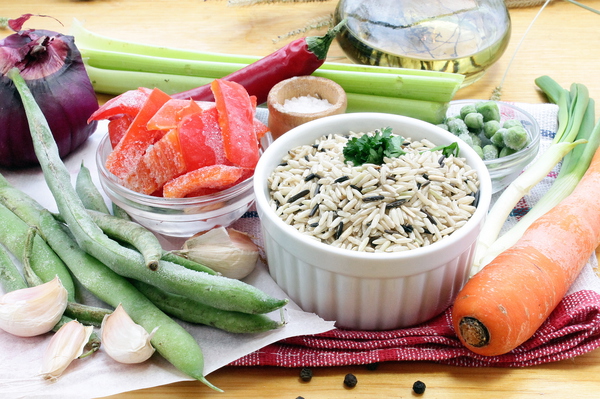 Рис с овощами на сковороде - ингредиенты