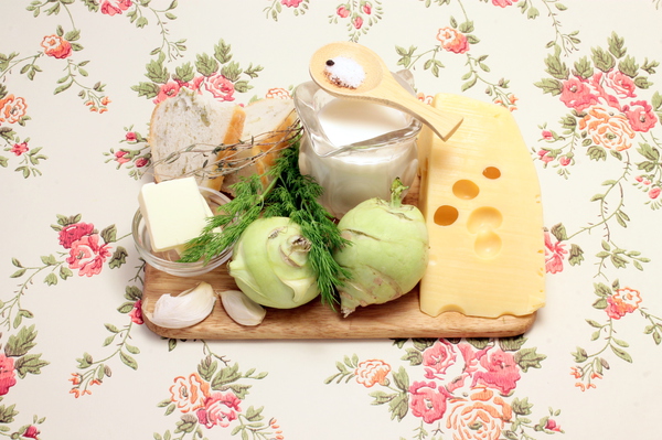  Ингредиенты для сырного супа с кольраби         