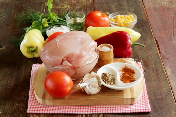 Куриное филе с помидорами и болгарским перцем - ингредиенты