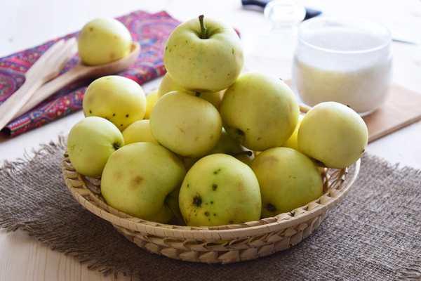 Яблочный мармелад в мультиварке - фото ингредиентов - ингредиенты